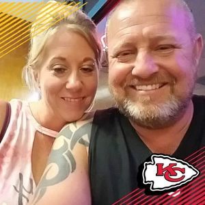 Meet your Posher, Troy